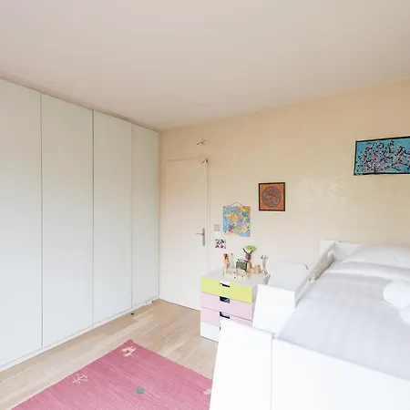 Appartement Veeve - Colourful In The 12th Paris